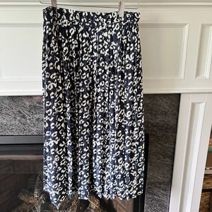 Banana Republic Factory Leopard Print Midi Skirt